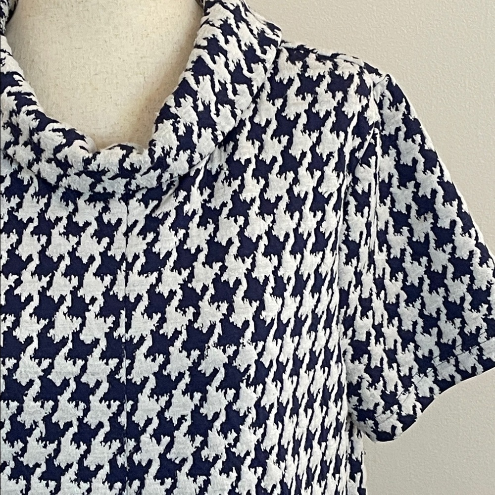 Tyler Böe Houndstooth Knit Shift Dress Size M Navy White Classic - Picture 2 of 6